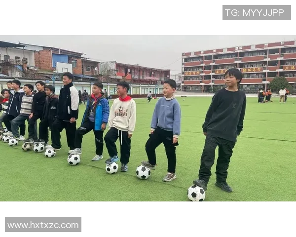 南阳足球班助力青少年成长培养足球人才与团队精神并重 南阳足球班助力青少年成长培养足球人才与团队精神并重